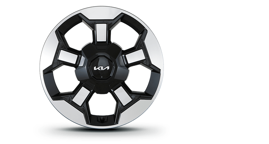 18" Alloy wheel
(Standard Model)